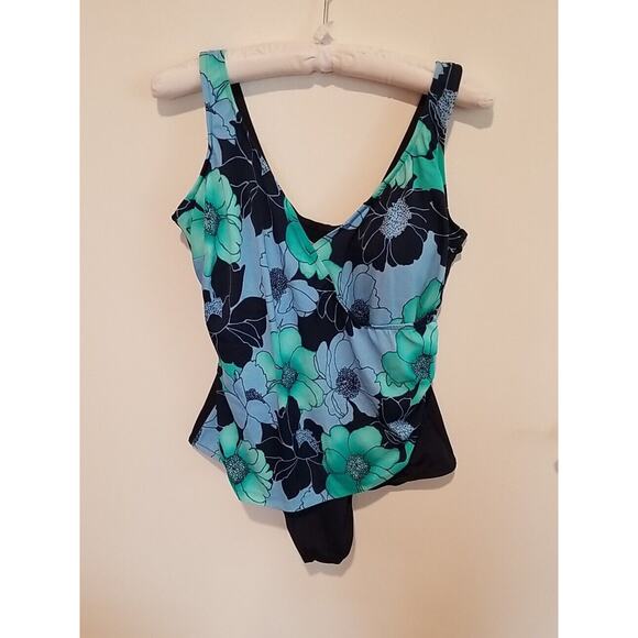 Maxine Of Hollywood Blue Floral Cross Over One Piece Bathing Swimsuit‎ Size 22W - Picture 2 of 7